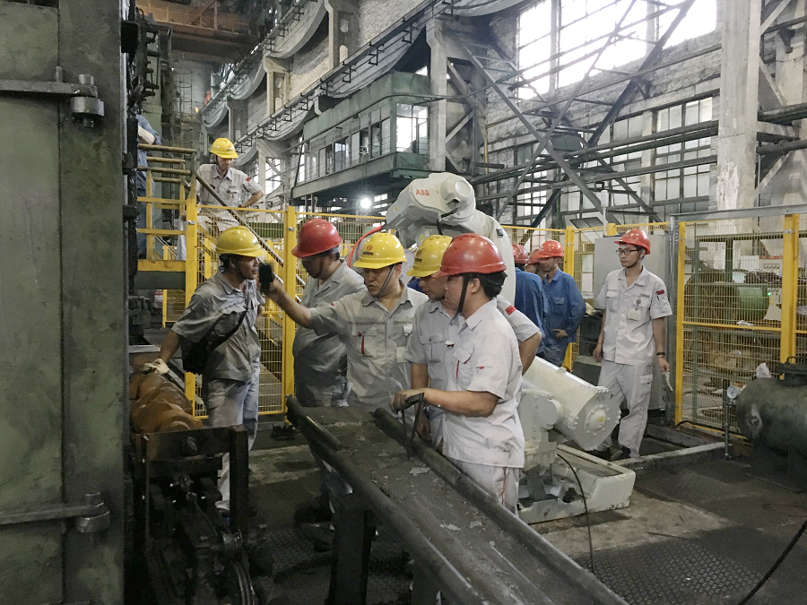 C:\Users\liangxq\Desktop\機器人動作調試.jpg C:\Users\liangxq\Desktop\機器人動作調試.jpg