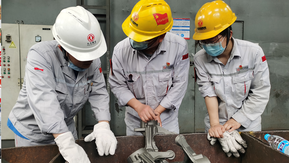 現(xiàn)場質(zhì)量攻關(guān) (1).png 現(xiàn)場質(zhì)量攻關(guān) (1).png