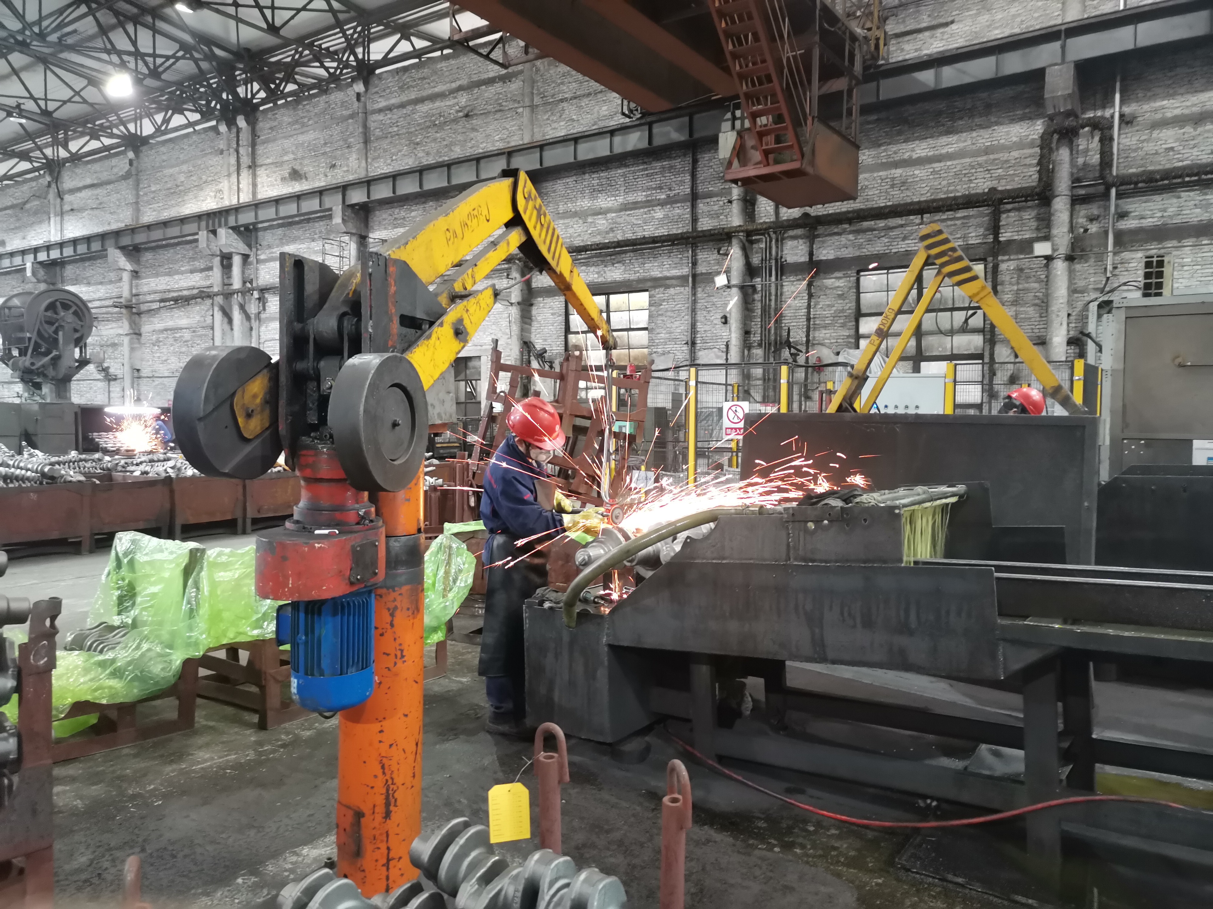 鍛造員工節(jié)能意識_2024.jpg 鍛造員工節(jié)能意識_2024.jpg