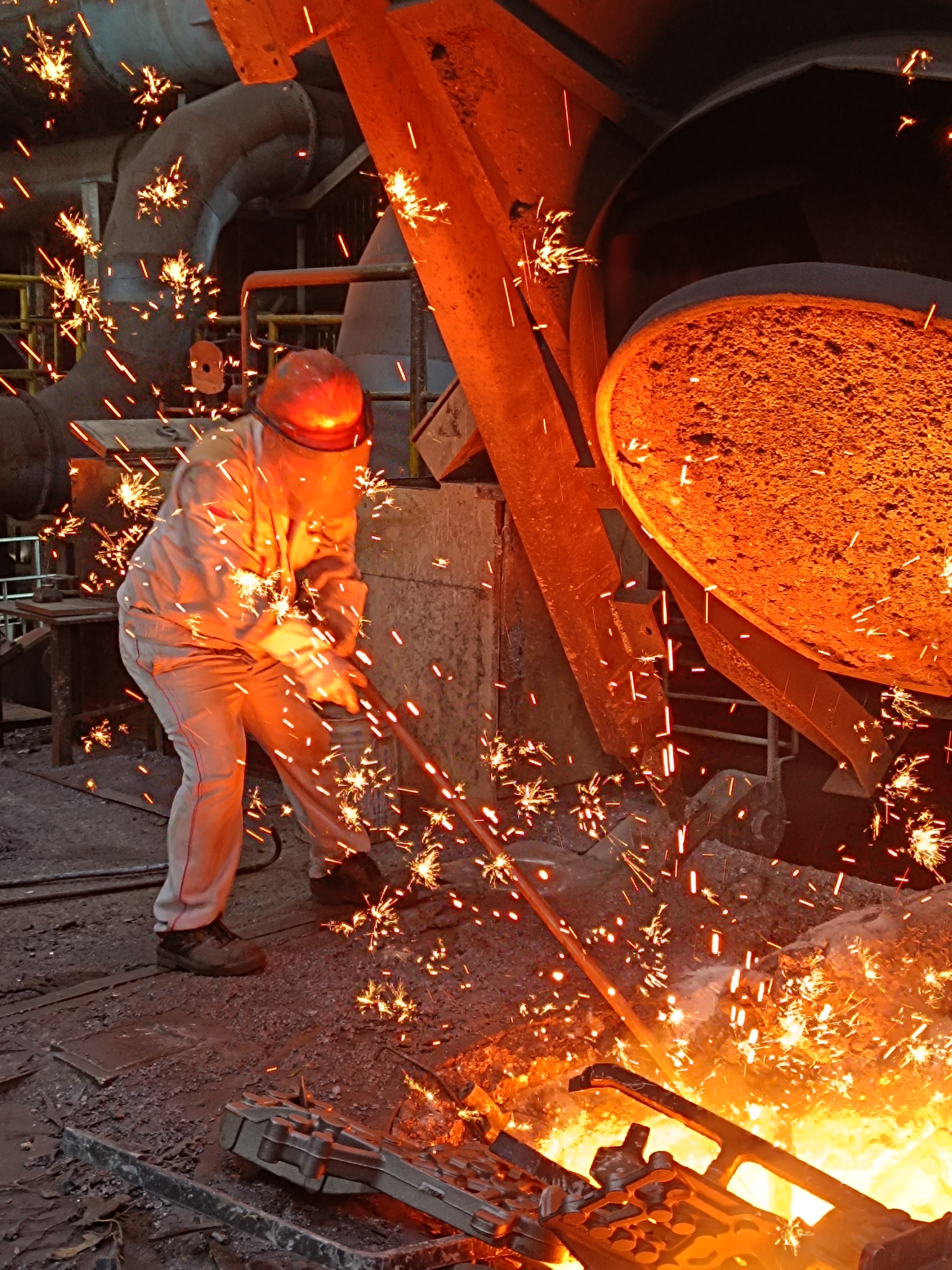 鑄造 (2).jpg 鑄造 (2).jpg